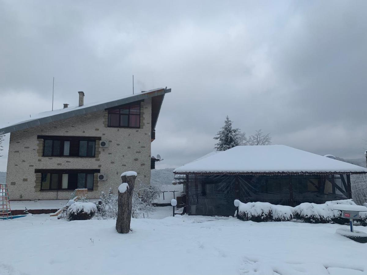 Daskalov Bungalows Chervena Lokva Exterior photo