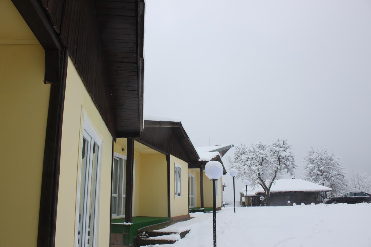 Daskalov Bungalows Chervena Lokva Exterior photo
