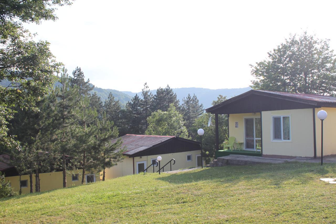 Daskalov Bungalows Chervena Lokva Exterior photo